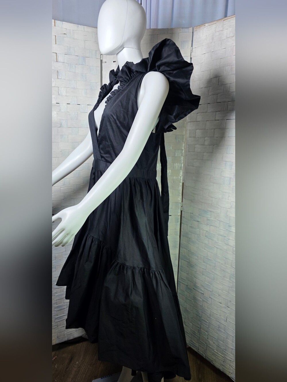Making The Cut Hi LowMidi Dress - Picture 8 of 10